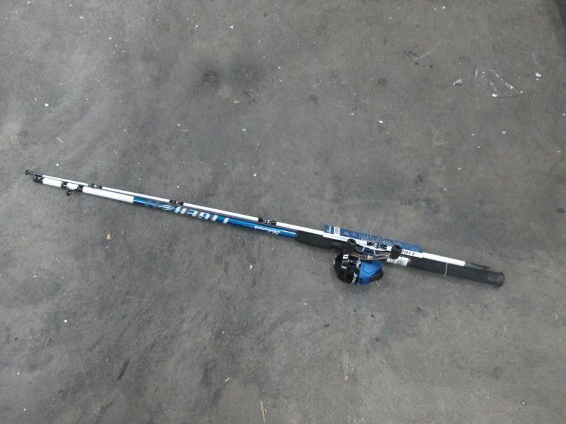 SHAKESPEARE Tiger 6'6 2-Pc Spincast Combo Fishing Rod, Model TIGERSC66CB0,  Blue, NEW Auction