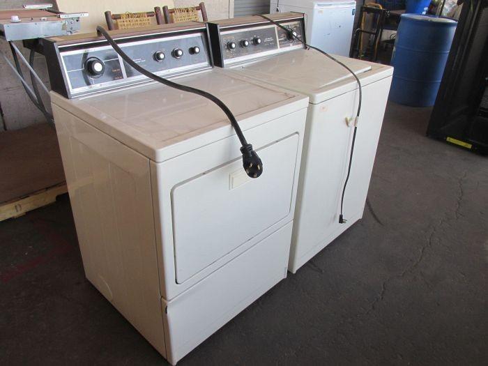 Auction Nation Auction PHOENIX General Merchandise Online Auction 8/5/16 ID1705 ITEM Lady