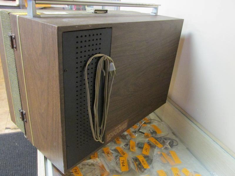 Vintage Zenith Stereophonic Solid State High Fidelity Six Speaker