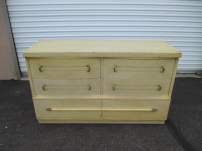 Cool Mid Century Modern Vintage Dixie 6 Drawer Dresser Solid Wood
