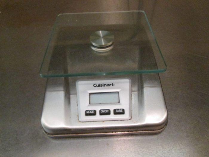 Cuisinart Ks 56 Battery Operated Food Scale Auction Auction Nation