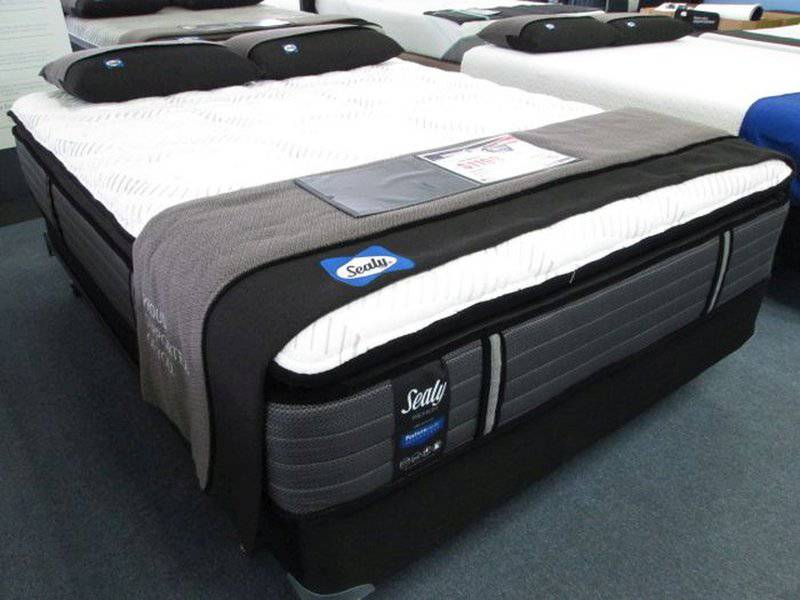 sealy foxtrot mattress