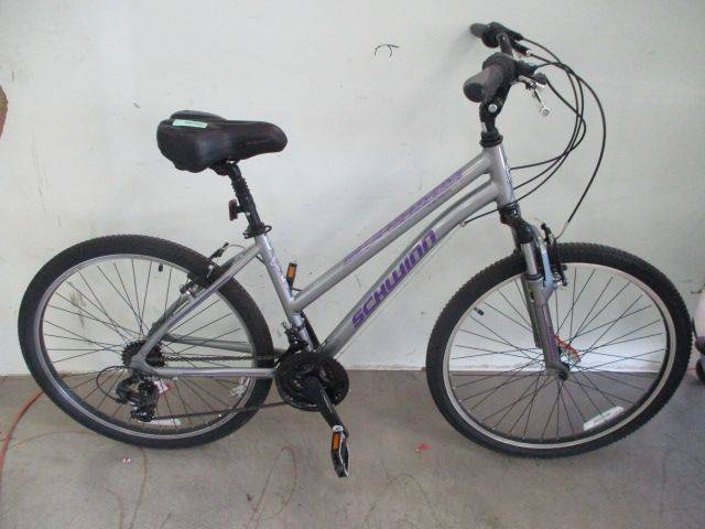 schwinn suburban 21 speed