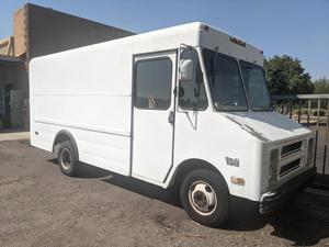 1983 Commercial Step Van 30 With The Todco Roll-Up Door