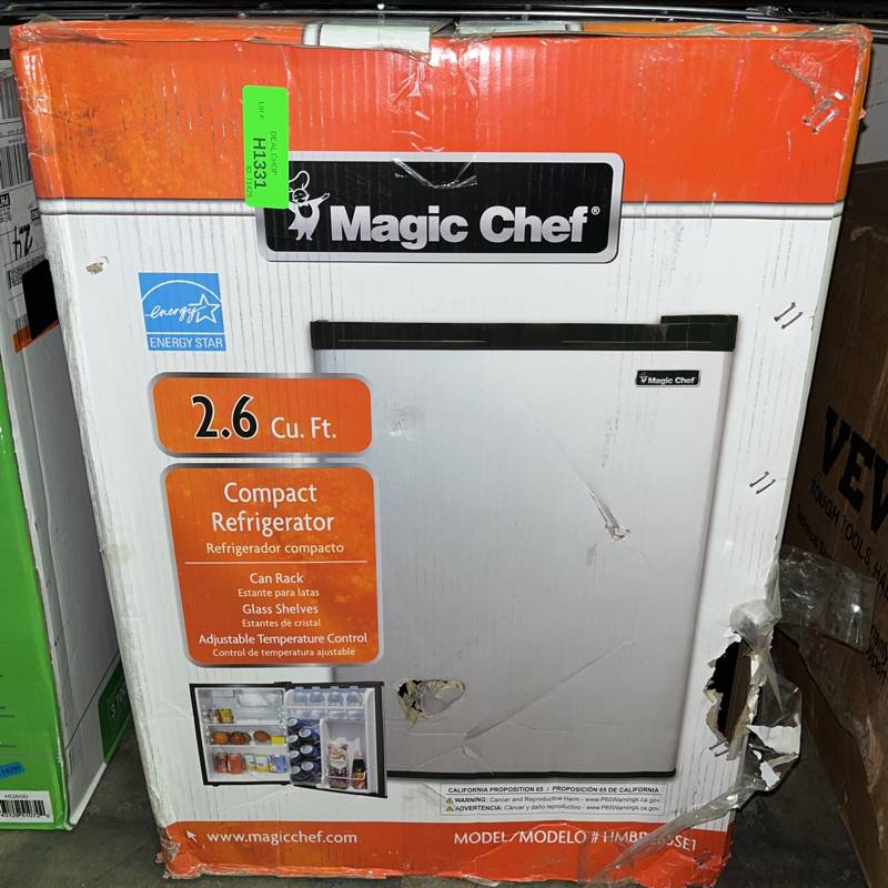 Magic Chef 2.6 Cu. ft. Mini Fridge in Stainless Look, Energy