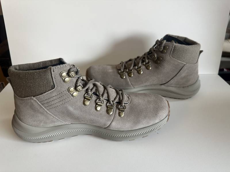 Merrell Ontario Suede Mid Hiking Boot Womens Size 8.5 Charcoal Auction Auction Nation