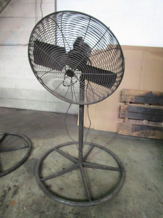 Dayton Floor Fan Model 4co216 Auction Auction Nation