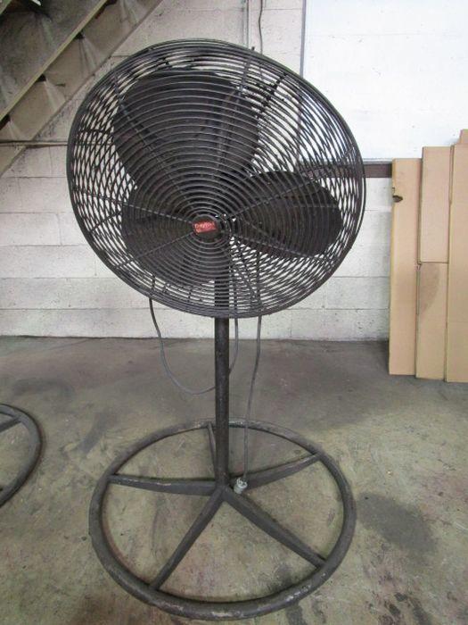 Dayton Floor Fan Model 6k405k Auction Auction Nation