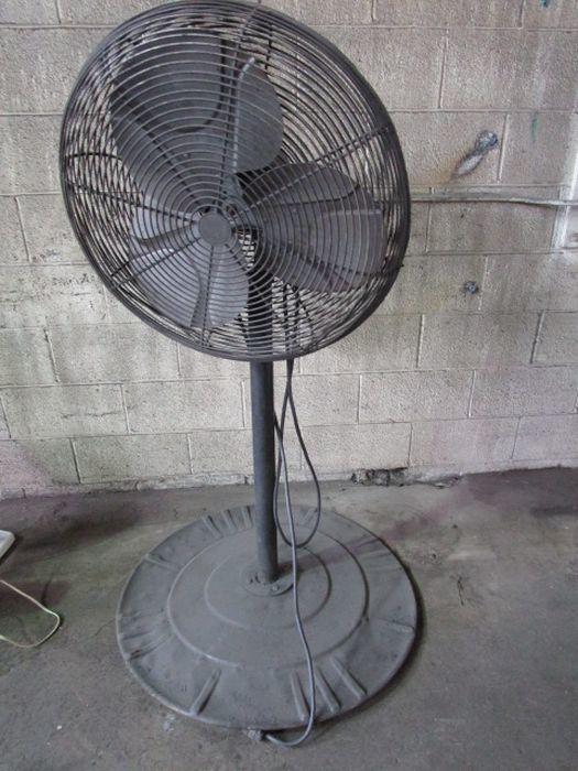 Dayton Floor Fan Model 6k410j Auction Auction Nation
