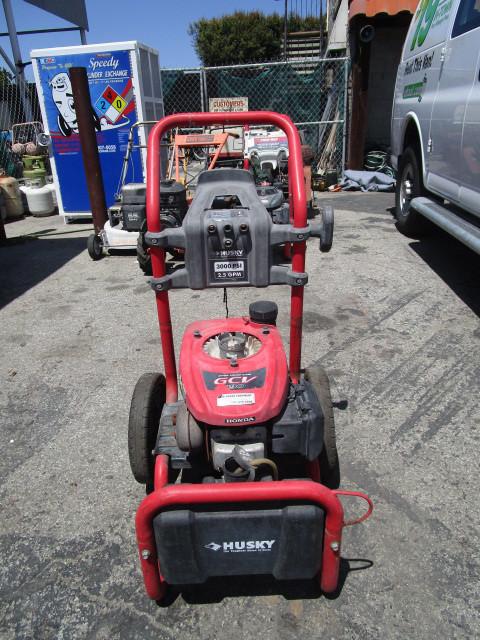 Husky 3000 PSI Pressure Washer With 