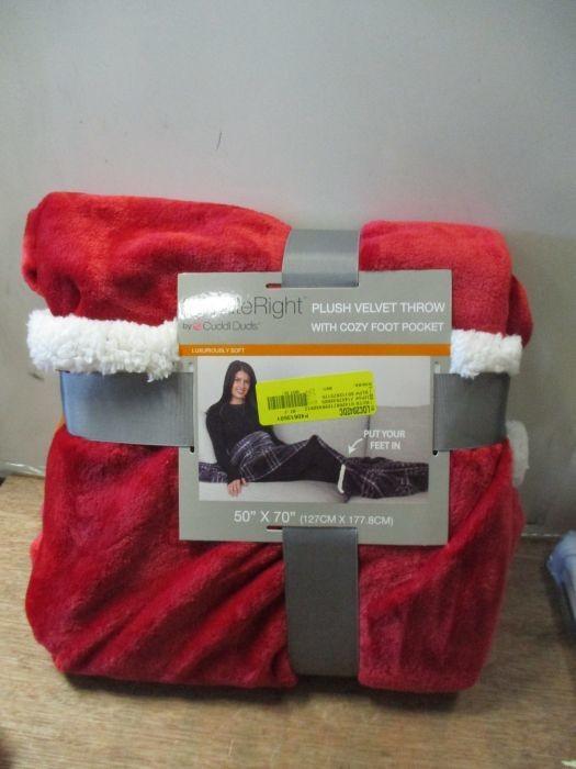 Cuddl Duds, Plush Velvet Throw 