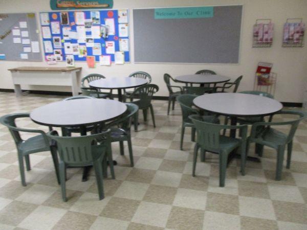 4 Office Breakroom Lunch Tables With Plastic Chairs