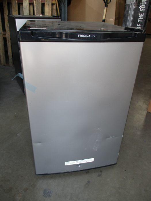 frigidaire lfph44m4lm